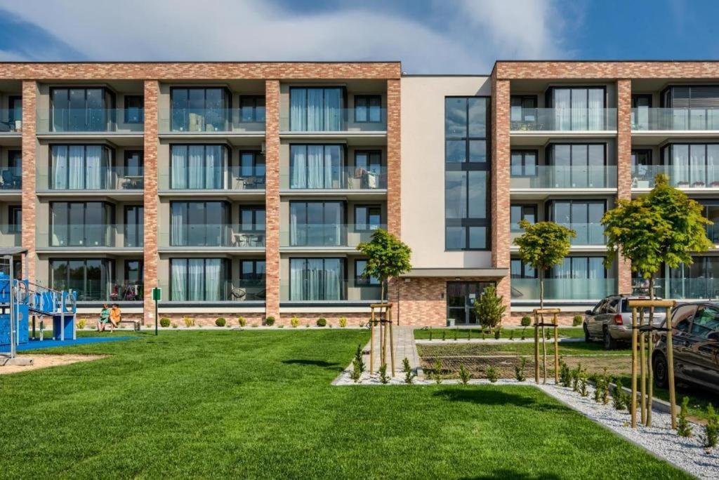 Apartamenty Bursztynowe W Kolobrzegu Sun&Relax מראה חיצוני תמונה